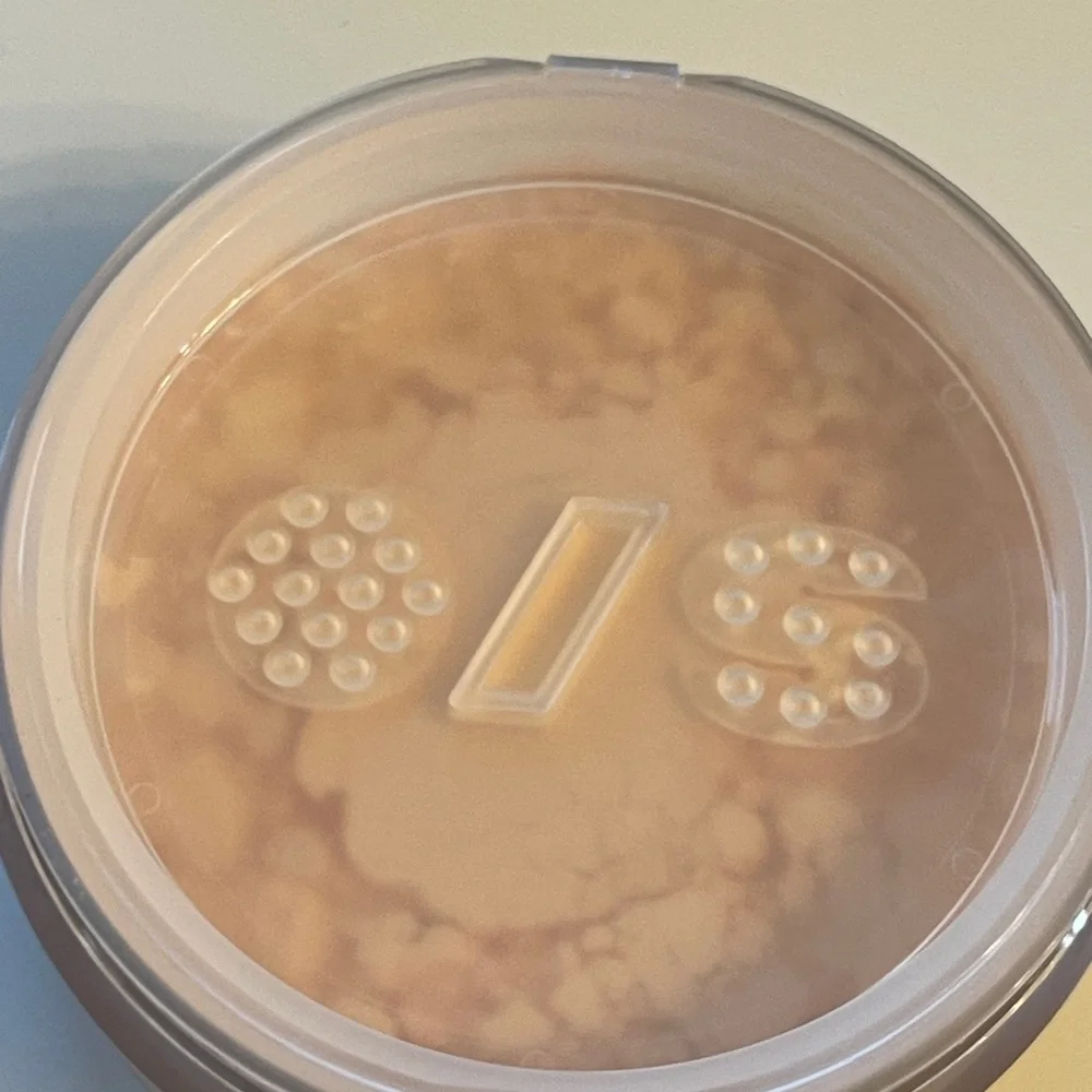 ONE/SIZE By Patrick Starrr Ultima Blurring Setting Powder In Ultra Peach